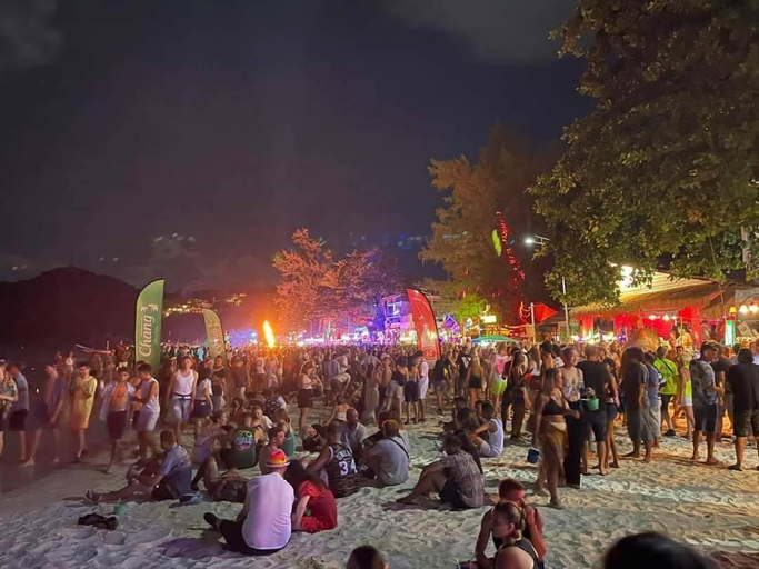 Others 5, ฟิลลินี หาดริ้น Fellini Haadrin, Ko Phangan