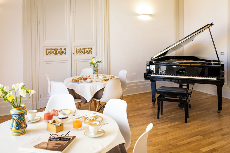 Food & Drinks 5, Divisi Suites & SPA, Palermo