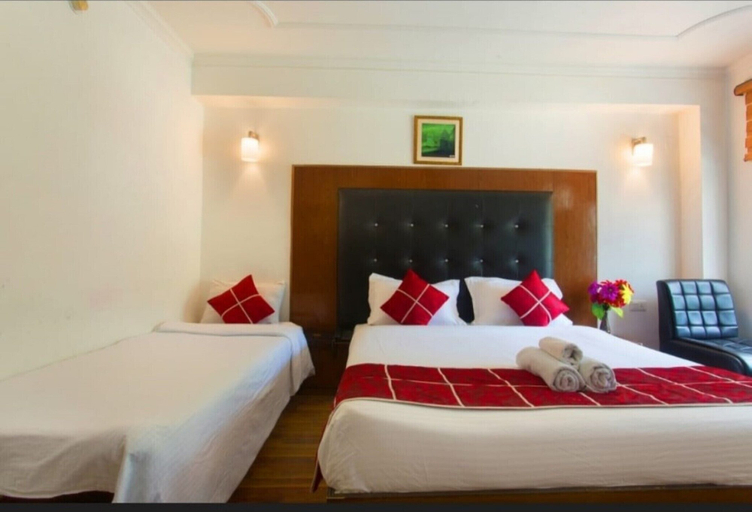 Bedroom 2, Goroomgo Shivani International Dharamshala, Kangra