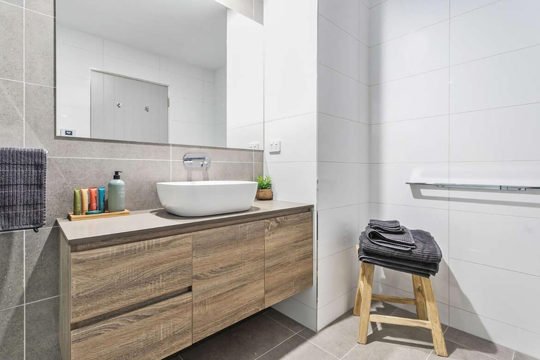 Bathroom 4, Marina View, Shoalhaven - Pt B