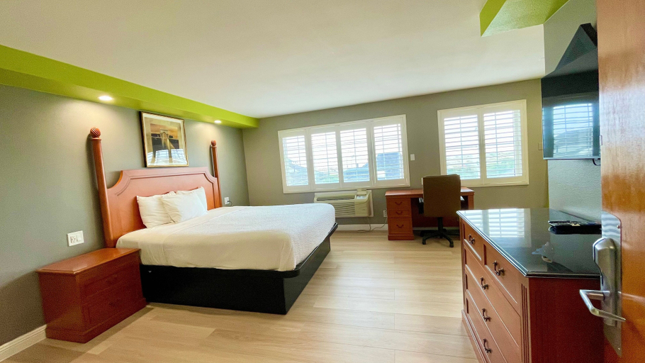 Bedroom 2, The SeaScape Inn, San Francisco