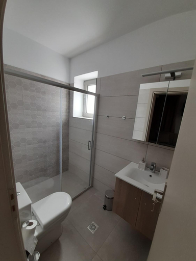 Bathroom 2, Matala Prime Villas, Faistos
