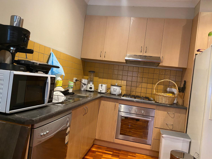 Others 5, Townhouse, Whittlesea - South-East