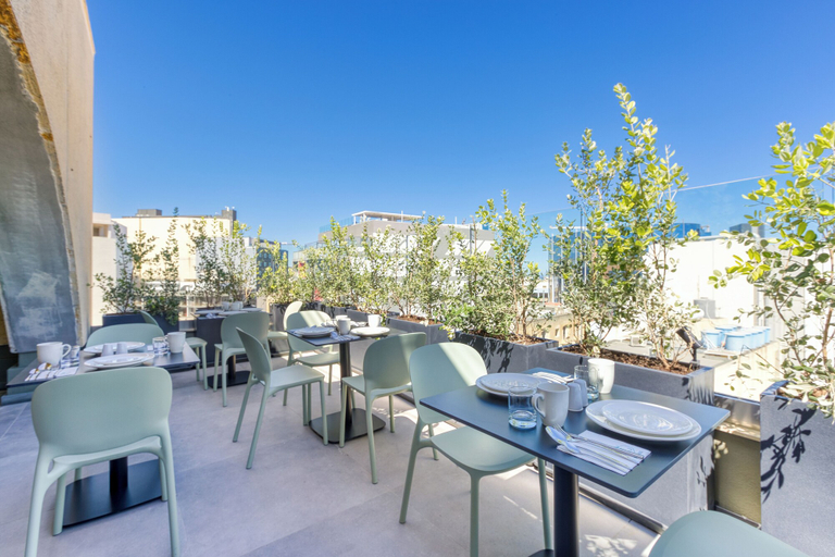 Food & Drinks 5, JL Hotel, St Julian's