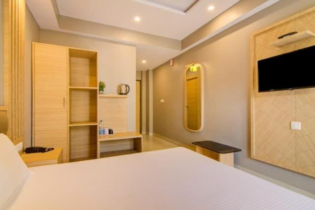 Bedroom 3, The Pikus Paradise, Purba Medinipur