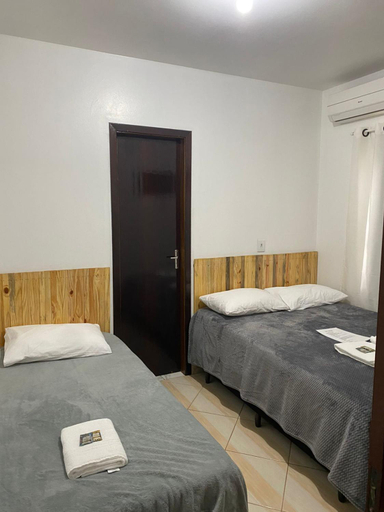 Bedroom 2, Suites da Rota - Pomerode SC, Pomerode