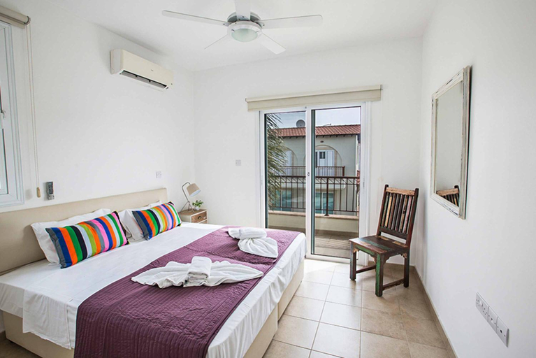 Bedroom 2, Villa Katerina 58