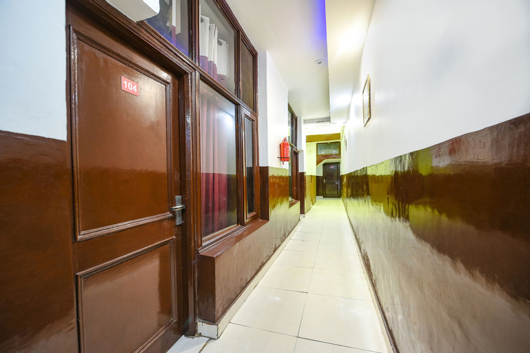 Public Area 2, Fabexpress Diamond Sector 45, Chandigarh