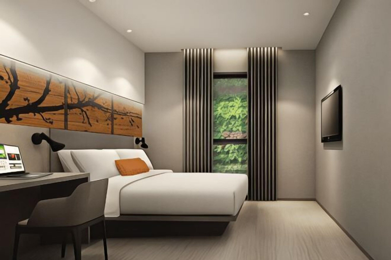 Bedroom 16