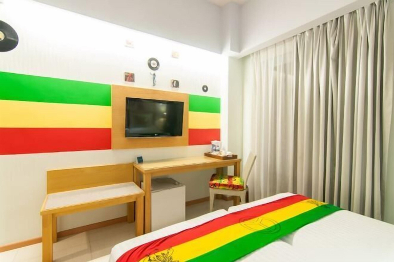Bedroom 21