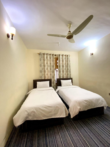 Bedroom 2, Hunza Blossom Inn, Northern Areas