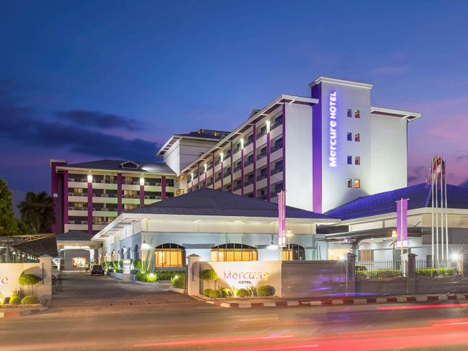 Exterior & Views 2, Mercure Yangon Kaba Aye, Yangon