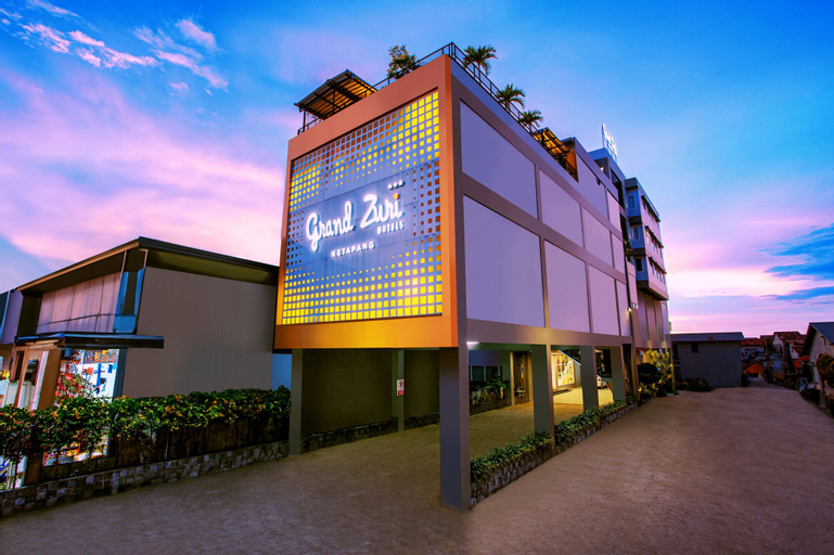 Grand Zuri Ketapang, Ketapang