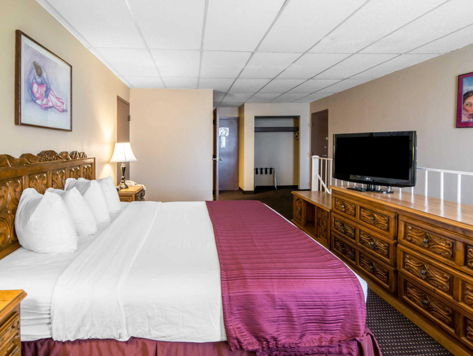 Bedroom 5