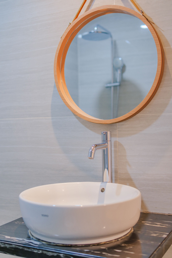 Bathroom 8