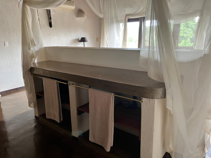 Bedroom 3, Nyati Safari Lodge, Mopani