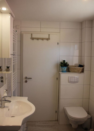 Bathroom, Old Pilot's House, Schleswig-Flensburg