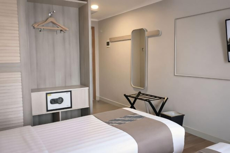 Bedroom 18