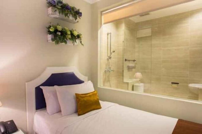 Bedroom 30