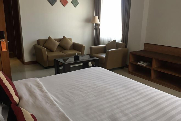 Bedroom 6
