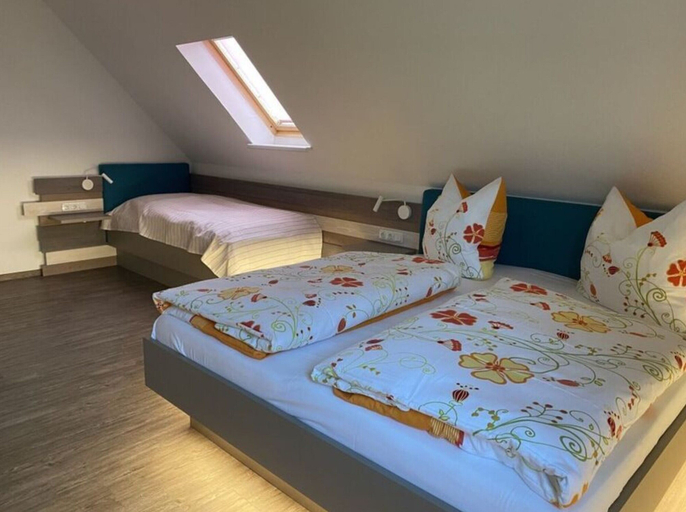 Room 3, Holiday Room Lenzer Hafen, Mecklenburgische Seenplatte