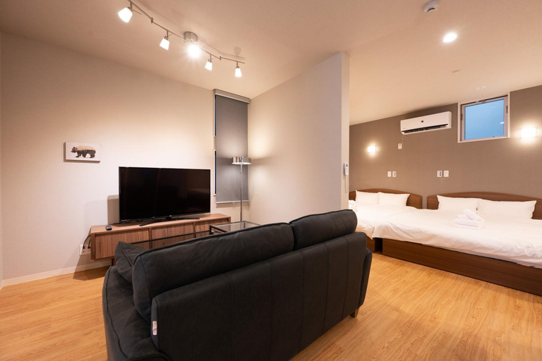 Bedroom 3, Hotel Azuma See, Shinagawa