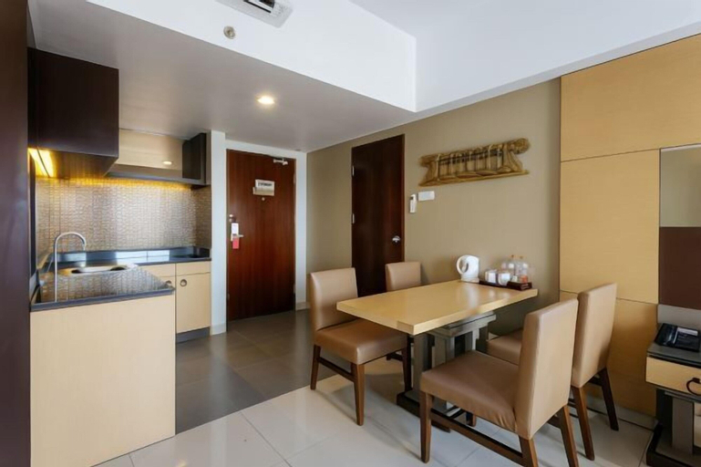 Dining Room 5