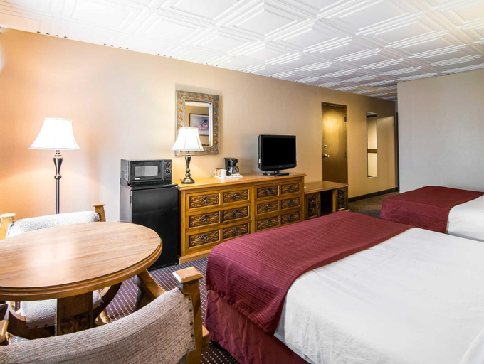Bedroom 9