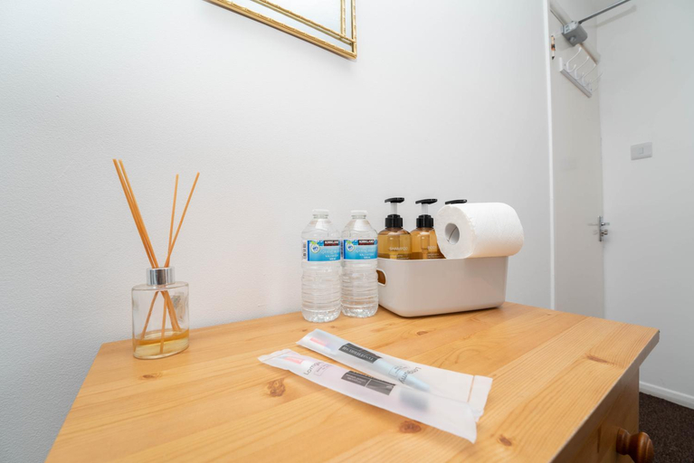 Others 4, Move inn Estates - Multiple Rooms, Buckinghamshire