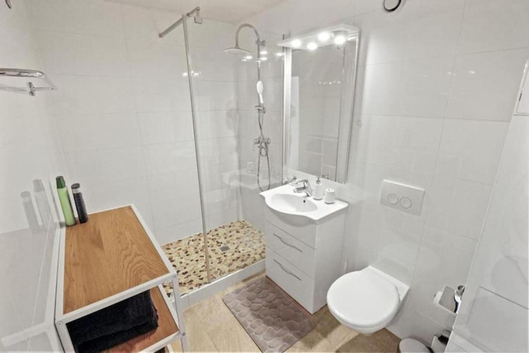 Logement cosy avec parking couvert gratuit, La Sarine
