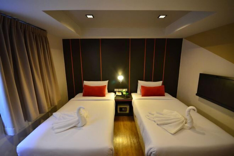 Bedroom 27
