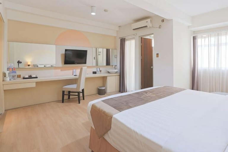 Bedroom 24