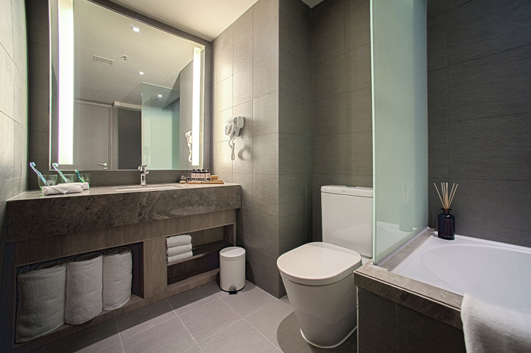 Bathroom 5, One Dundas, Kowloon