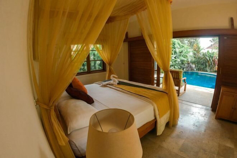 Bedroom 30