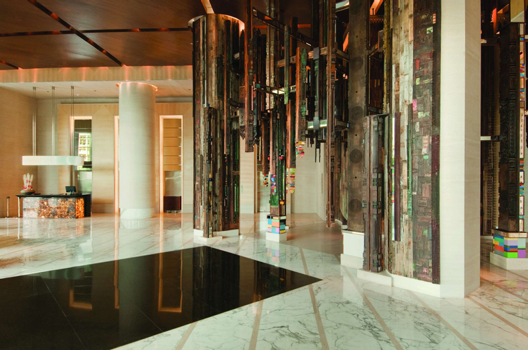 Public Area 4, Hyatt Regency Chennai, Chennai