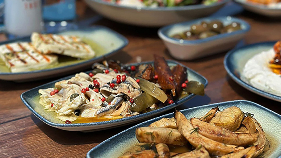 Food & Drinks 5, Rota Otel, Karaburun