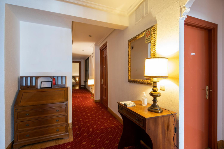 Others 3, Kontxa Guesthouse, Guipúzcoa