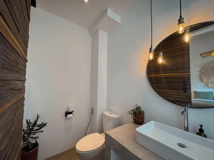 Bathroom 3