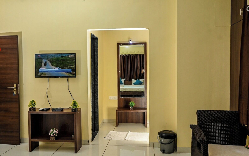Others 5, THE SHRINE HOTEL, East Nimar