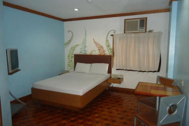 Bedroom 15