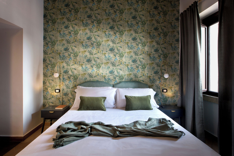 Bedroom 5, La Nova Bed and Museum, Napoli