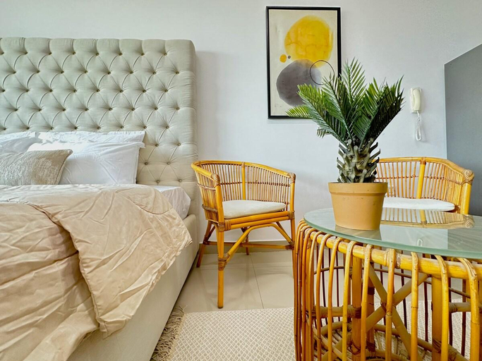 Bedroom 3, Luxury & Centric Flat with Balcony views in Marina, Dubai