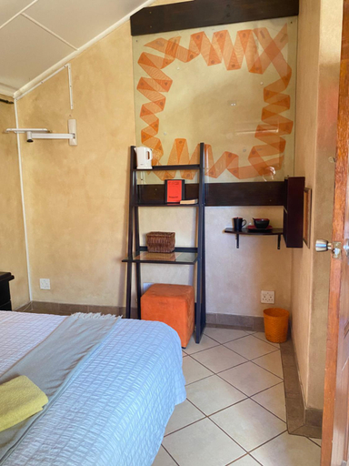 Others 3, Texas Phalaborwa guesthouse, Mopani
