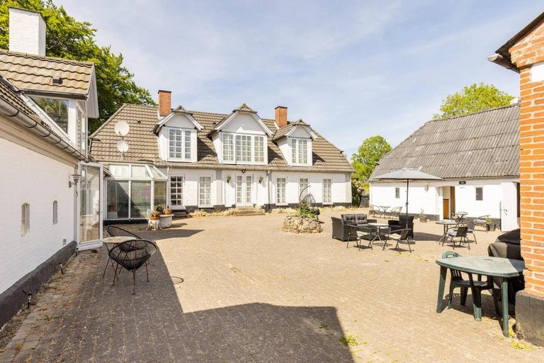 Others 2, Trandafir Guesthouse, Vejle