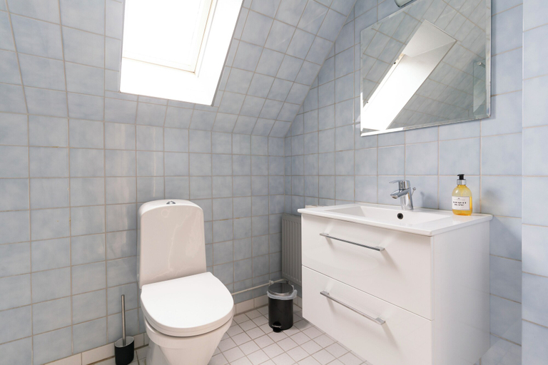 Bathroom 4, Falsterbo Beachside Apartments, Vellinge