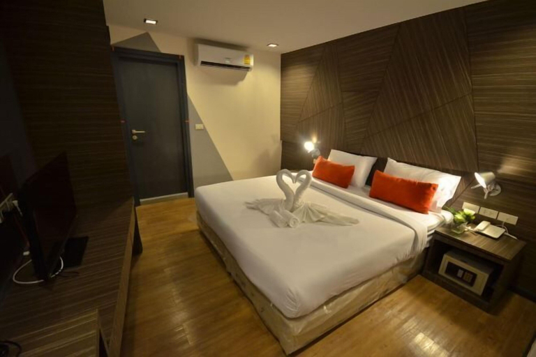 Bedroom 18