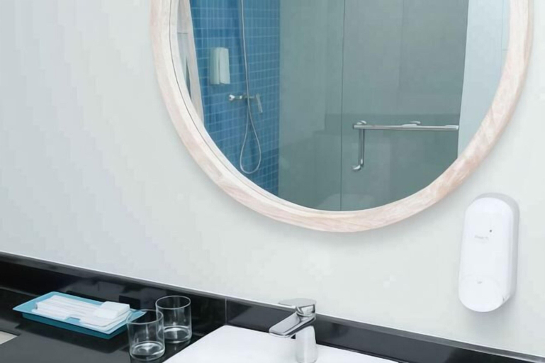 Bathroom 19