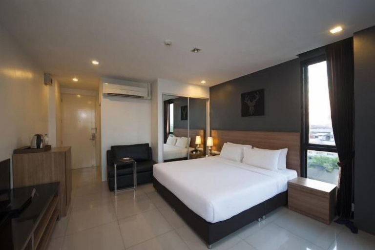 Bedroom 8