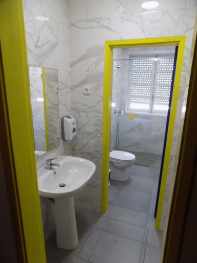 Others 3, Albergue de Sao Bento, Caminha