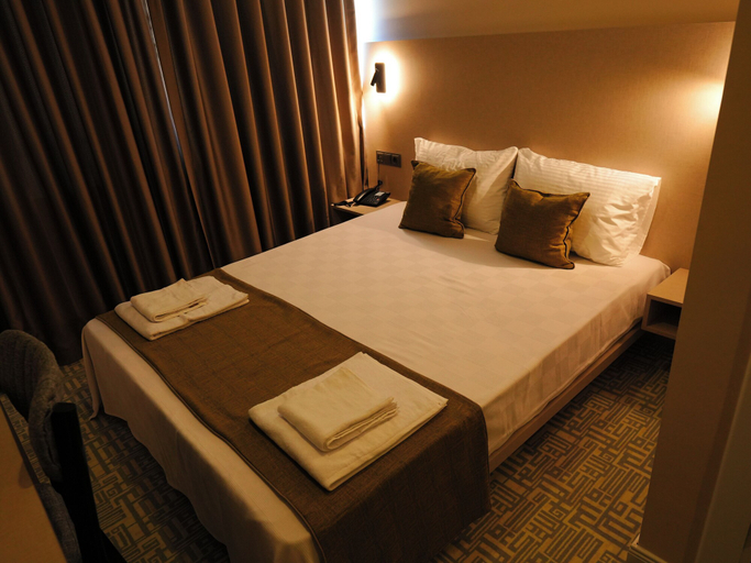 Bedroom 4, Bonnie City Hotel, Antalya